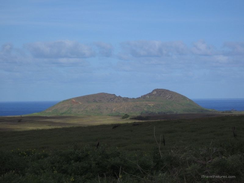 Rano Raraku volcano easter island
